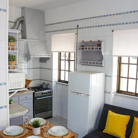 Дом отдыха Ascensor House Назаре