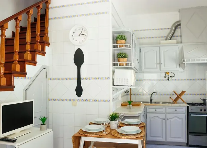 別荘 Ascensor House ナザレ