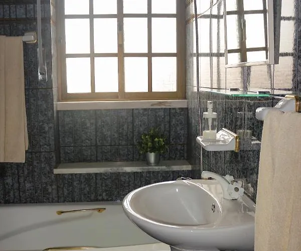 別荘 Ascensor House ナザレ